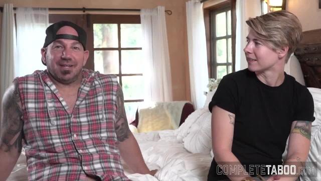 Teens show tits behind the scenes