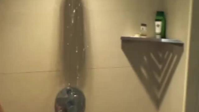 Filipina oriental girl in bath masterbating