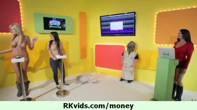 Sex paying my bills 7