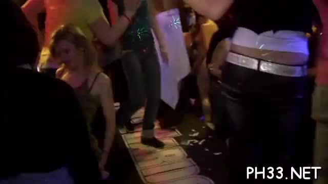 Tons of enjoyment from blondes